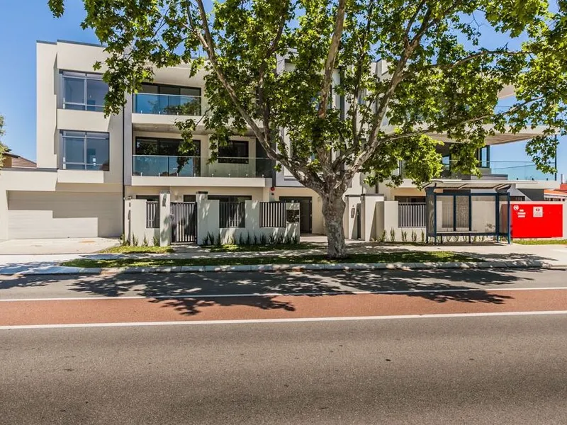 Executive Style and Location