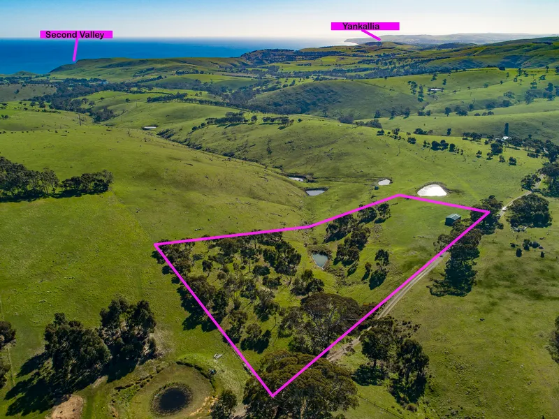 Idyllic Second Valley Land With Million Dollar Views