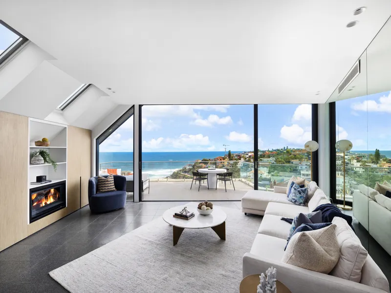 Alice In Wonderland, Tamarama's Best Penthouse With Unobstructed Beach And Ocean Views