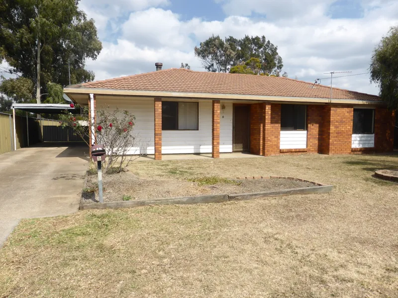 Tidy Tile & Brick Home