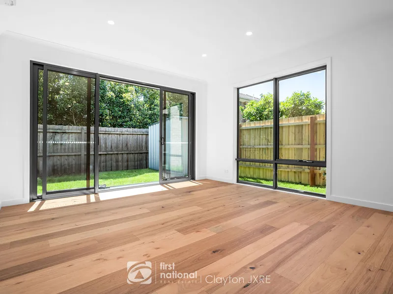 Large Brand New Townhouse