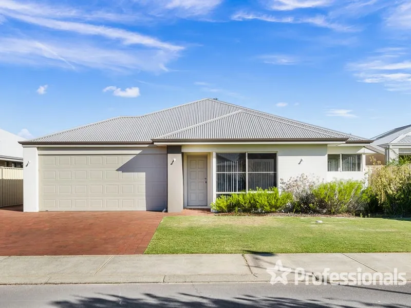 Dunsborough Lakes Home