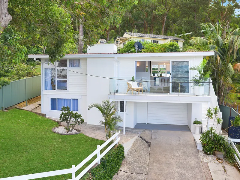 Uncompromised water views stretching from Saratoga to Woy Woy