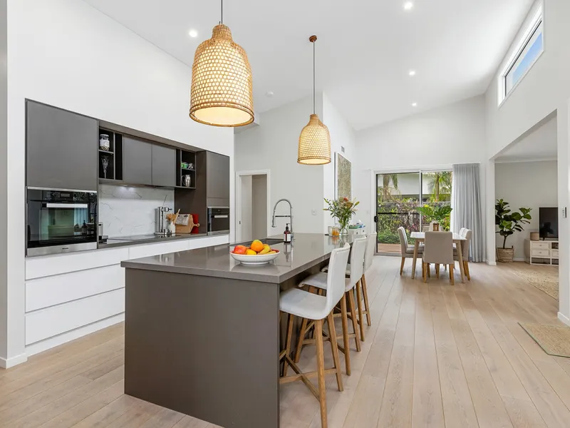 PRISTINE SINGLE LEVEL BEACH HOUSE