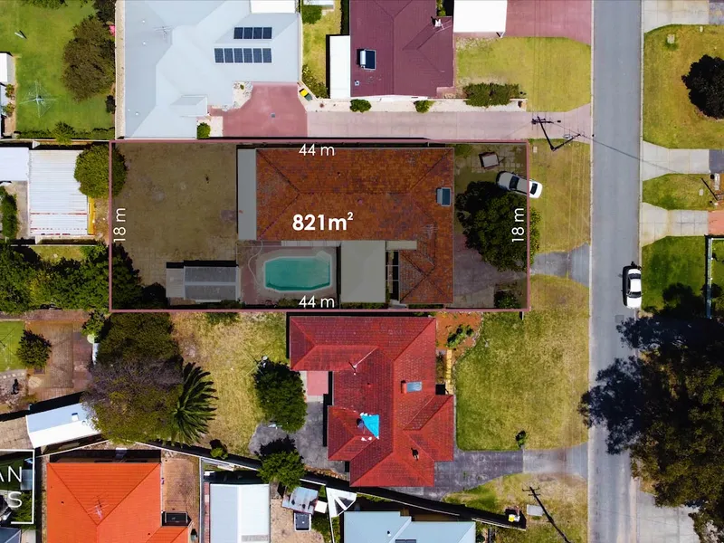 821 SQM PRIME LOCATION