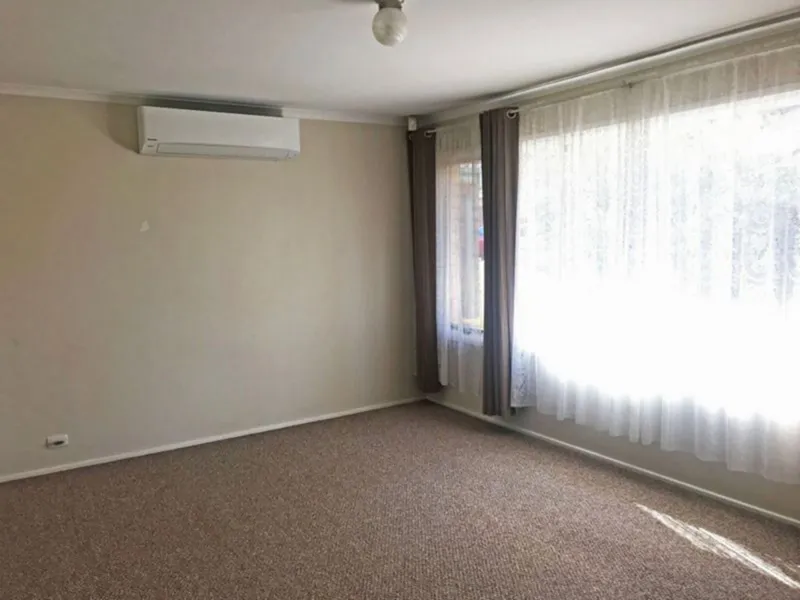 FAMILY HOME IN QUIET LEAFY SUBURB