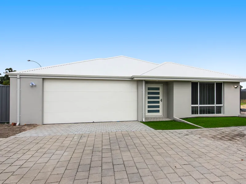 IMPRESSIVE FAMILY HOME