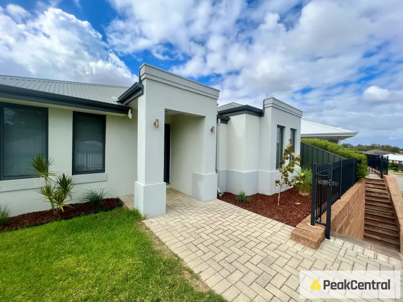 PICTURE PERFECT FAMILY HOME