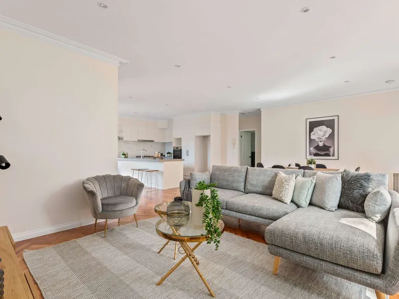 Stylishly Renovated 3 Bedroom Unit