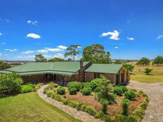 Home Business? 9,502m2 allotment - 15 minutes to Toowoomba