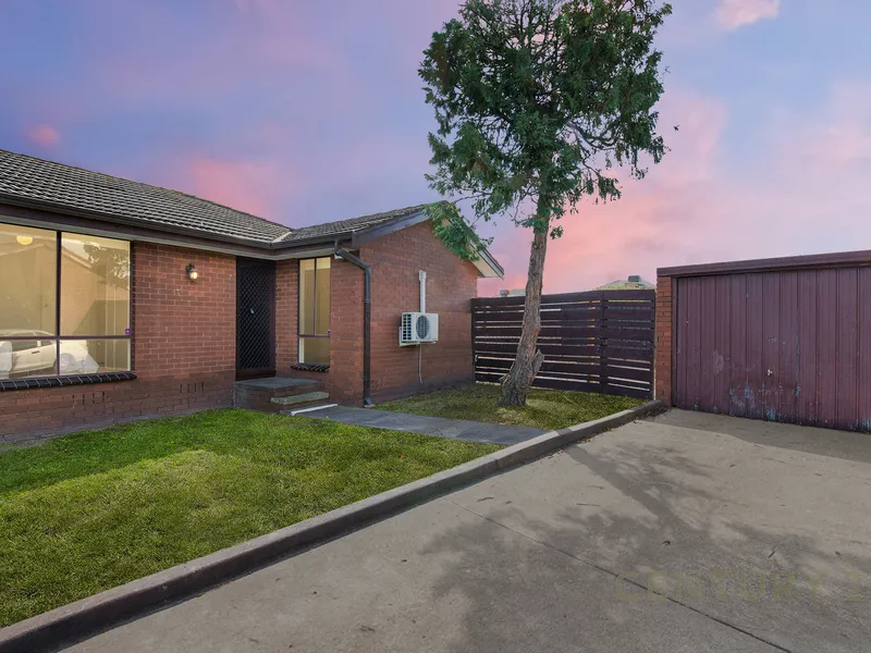 GREAT LOCATION & OUTSTANDING VALUE!