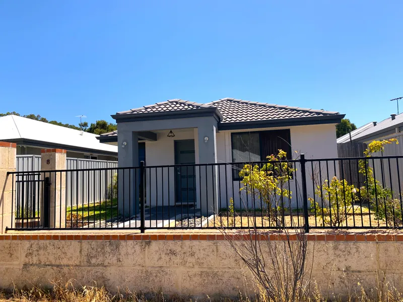 This spacious open-plan home is nestled in the much sought-after suburb of Eden Hill