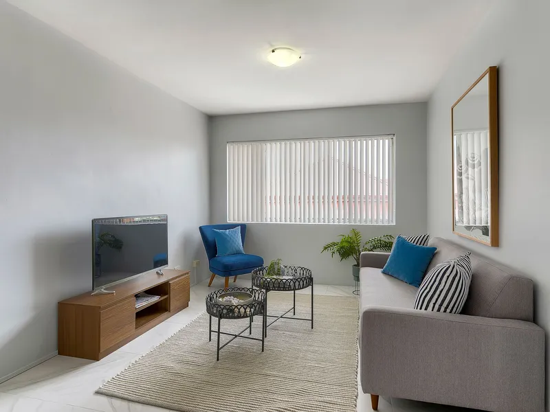 Renovated Unit in the Heart of Woolloongabba