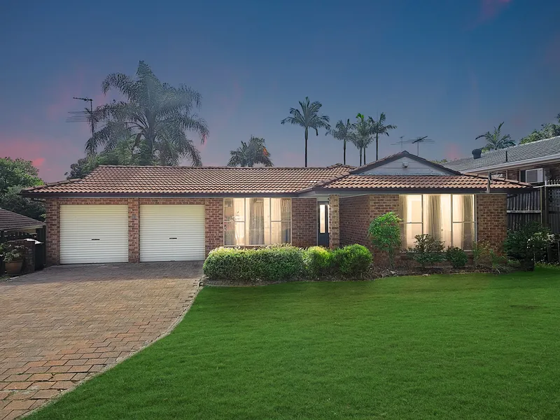 Fresh single level haven within metres of schools