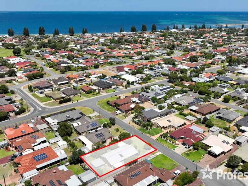 CHARACTER AND CHARM IN SAFETY BAY