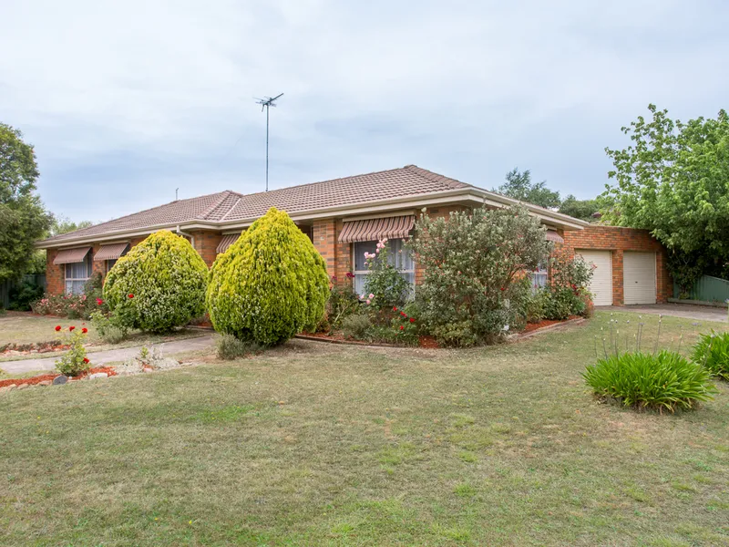 FOUR BEDROOM HOME IN QUIET LOCATION