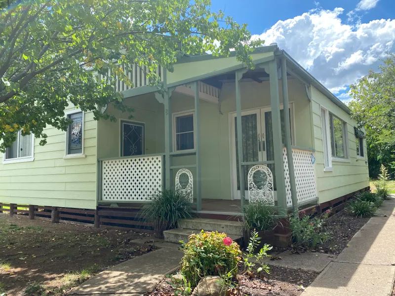 Tidy Home in Quiet Location