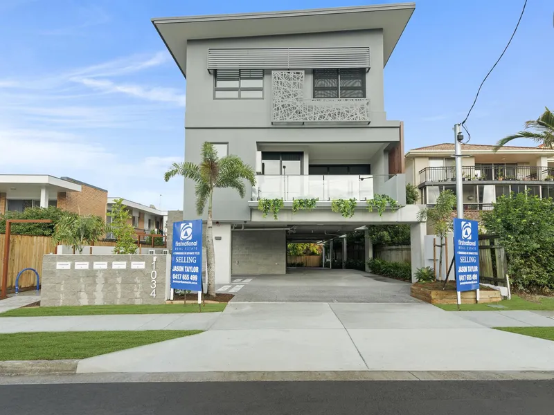 BLOCK OF 4 APARTMENTS
