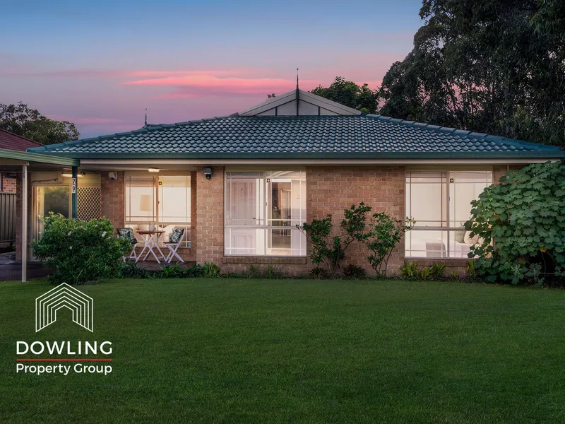 Low Maintenance Living Backing Reserve. Huge Shed - Great For Tradies & Entertainers