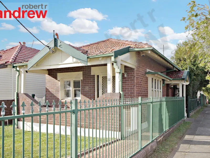 Updated 4 Bedroom Home SUPERB LOCATION