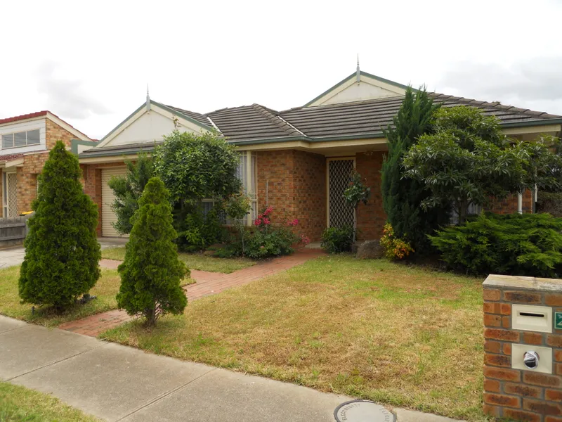 LOW MAINTENANCE LIVING 