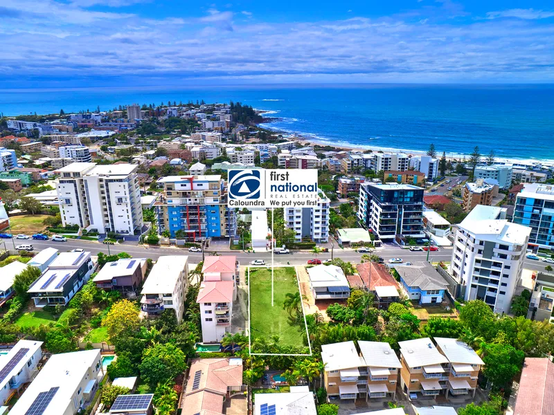 Prime Land with Breathtaking Views!