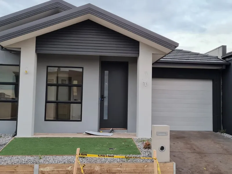 Affordable Luxury Brand New Home - Attwell !!