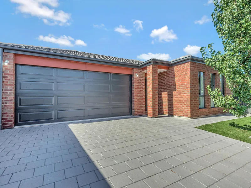 Courtyard residence with a modern floorplan