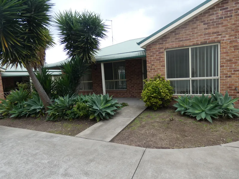 Modern Private Neat and Tidy Unit