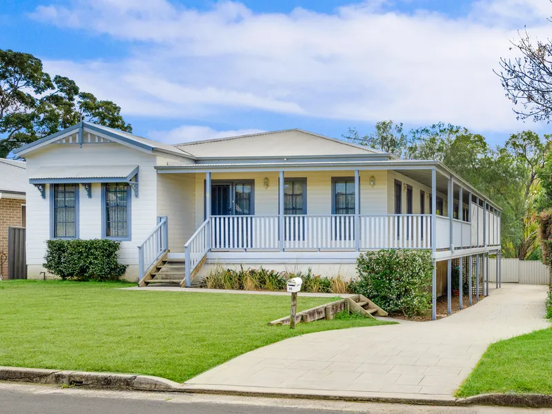 Updated Family Entertainer Set in the Heart of Wallacia