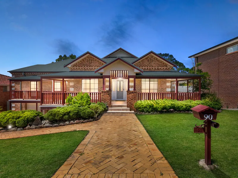A family oasis of grand dimensions                                          