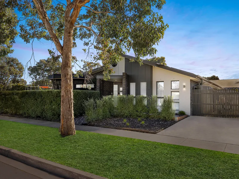 Ultra contemporary living