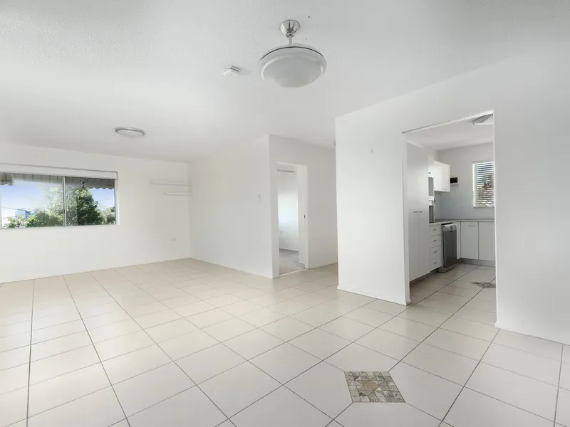 City Views and only 2 minutes to Toowong Village