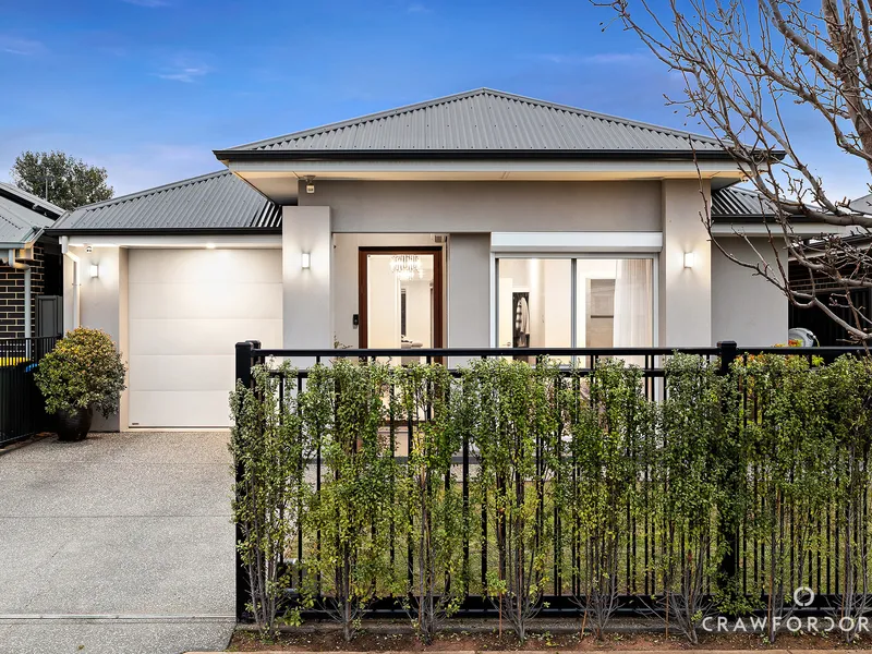 Modern Luxury, Stylish Features & lifestyle Location