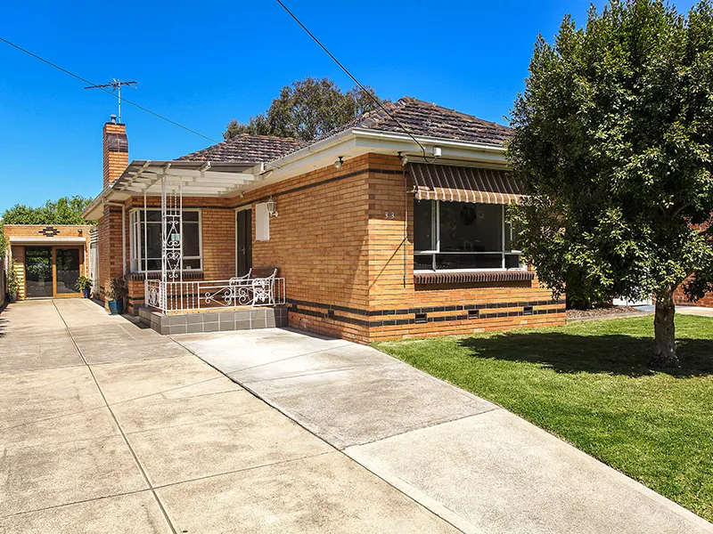 Well-presented 3 Bedroom located in Central Williamstown