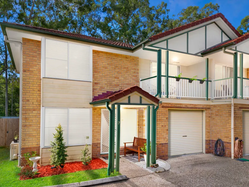 Immaculately Renovated & Spacious Townhouse