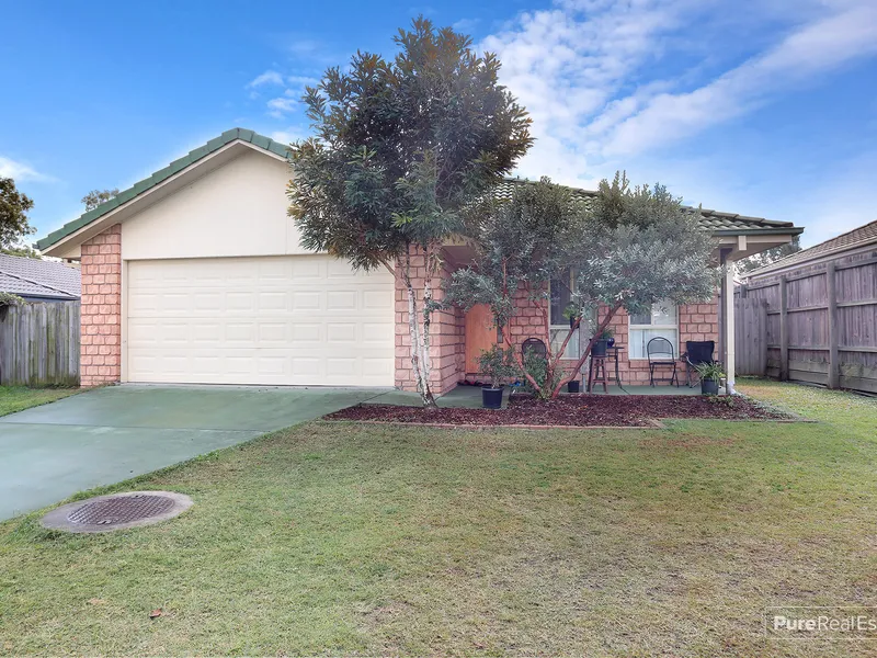 A Brilliant 4 Bedroom Home in a Quiet Modern Estate