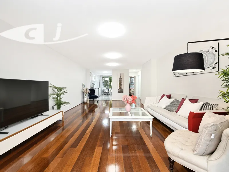 Dream Home Alert !! A house-like unit with space, style and convenience