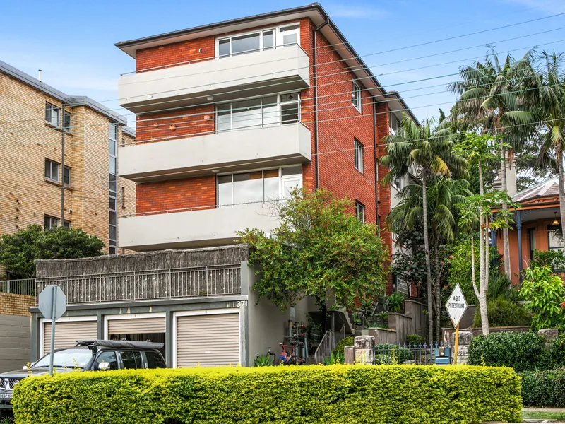Peaceful Bronte Beach Pad With Parking