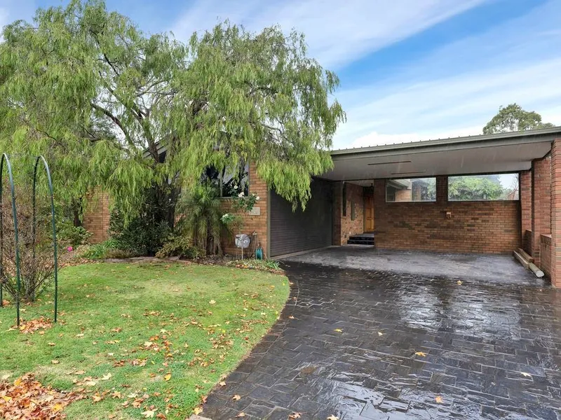 A Unique Opportunity on the South Side!