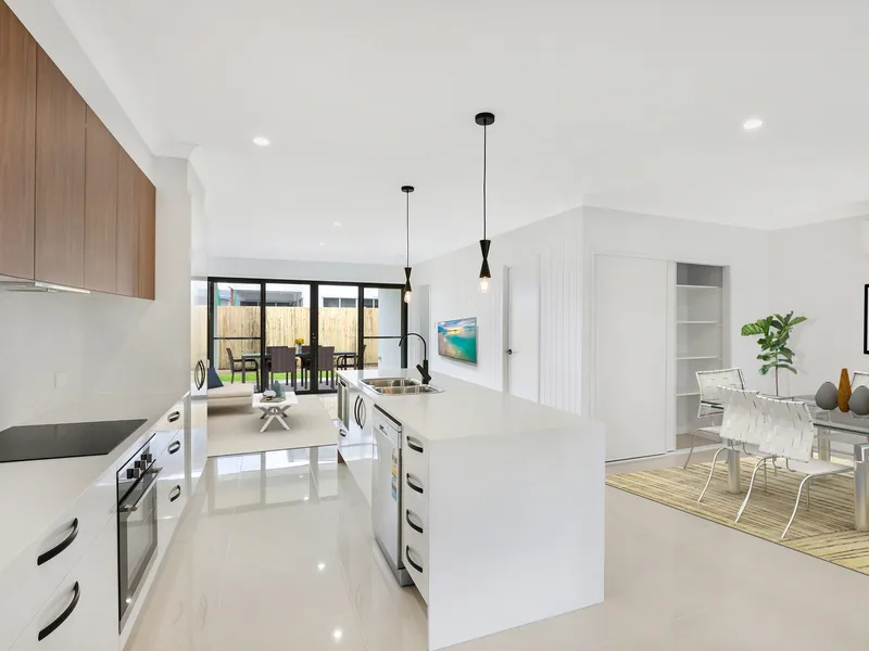 Stylish Modern Living Shines Brightly