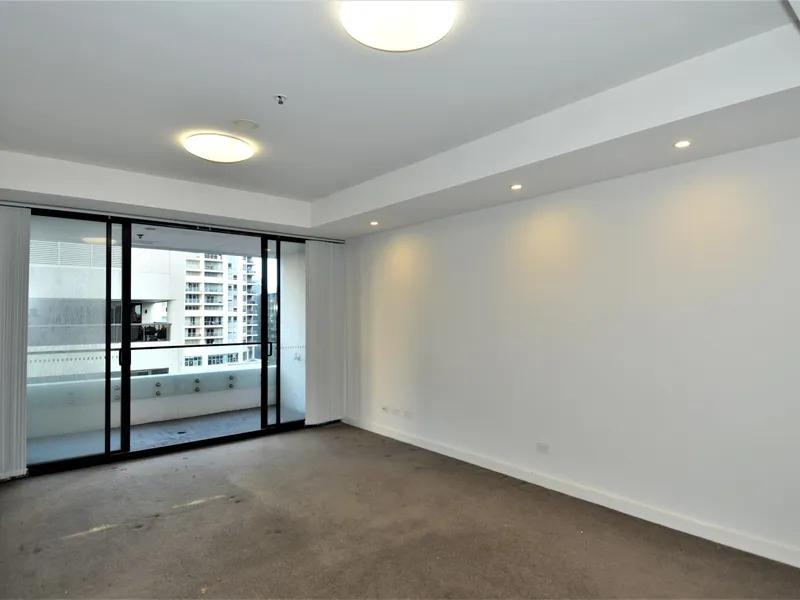 Modern 1 bedroom apartment in the heart of North Sydney