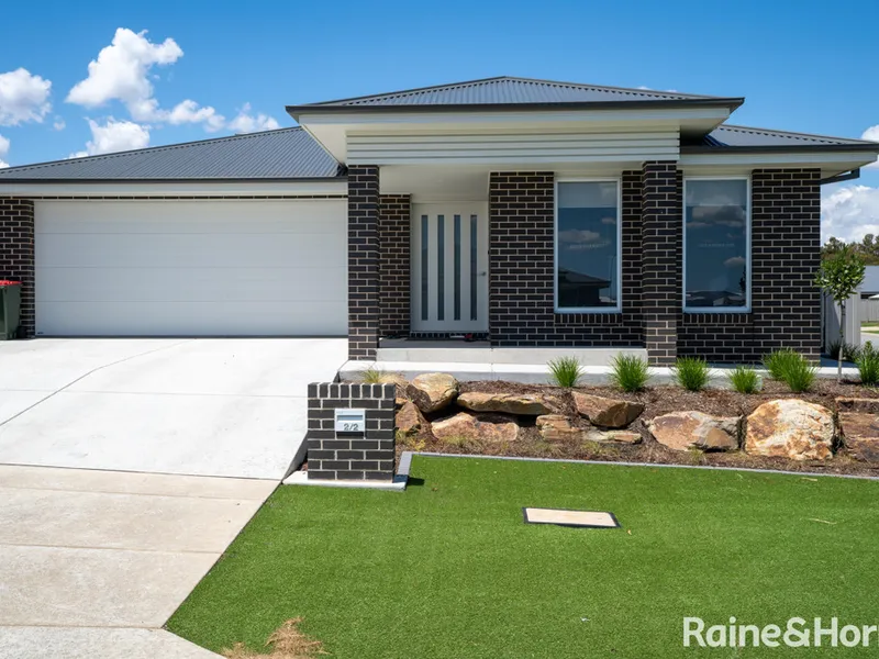 Modern Build in Gobbagombalin