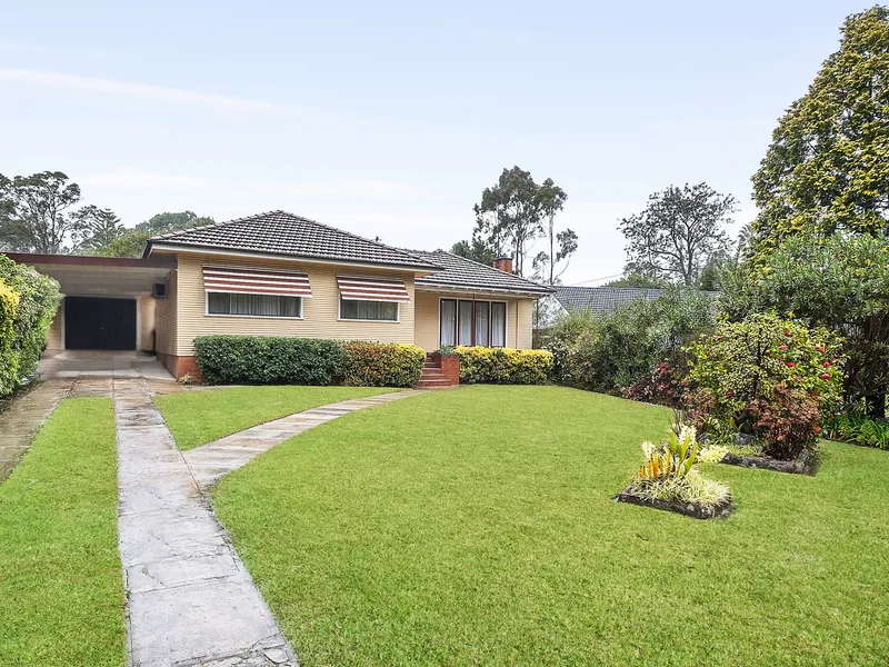 Original style family home with endless potential on large 1,265sqm block