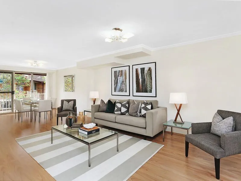 Spacious townhouse of privacy and tranquillity