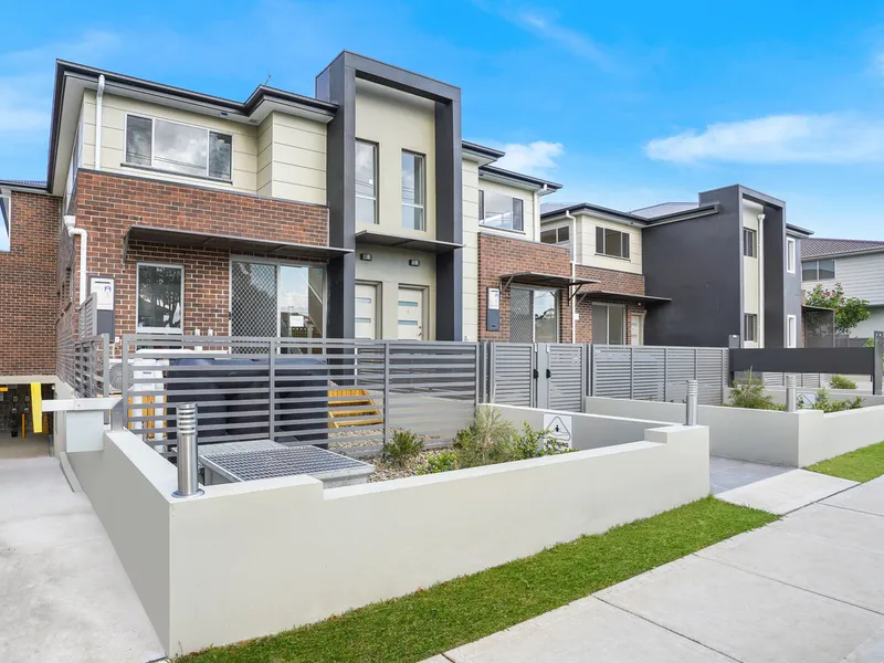 Brand New 3 Bedroom Townhouse Available Immediately