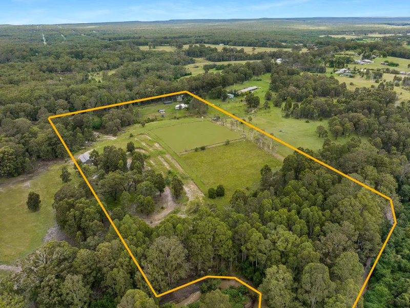Lifestyle Acreage with Creek Frontage