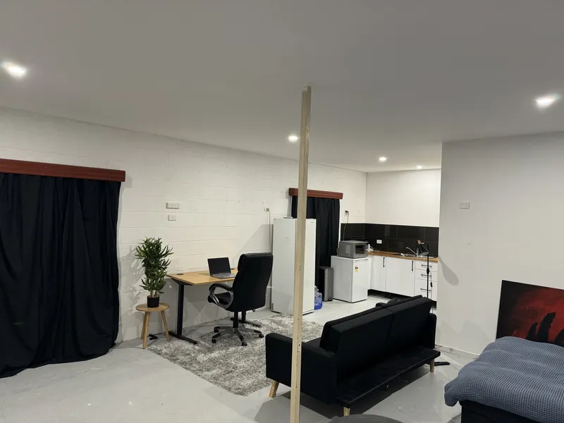 Modern Studio