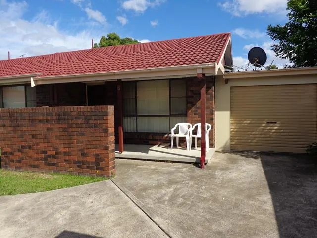 Tidy 2 Bedroom Unit