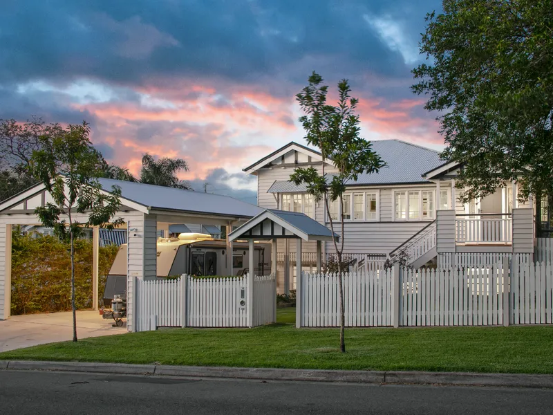 ONE OF CLIFTON HILL'S BEST